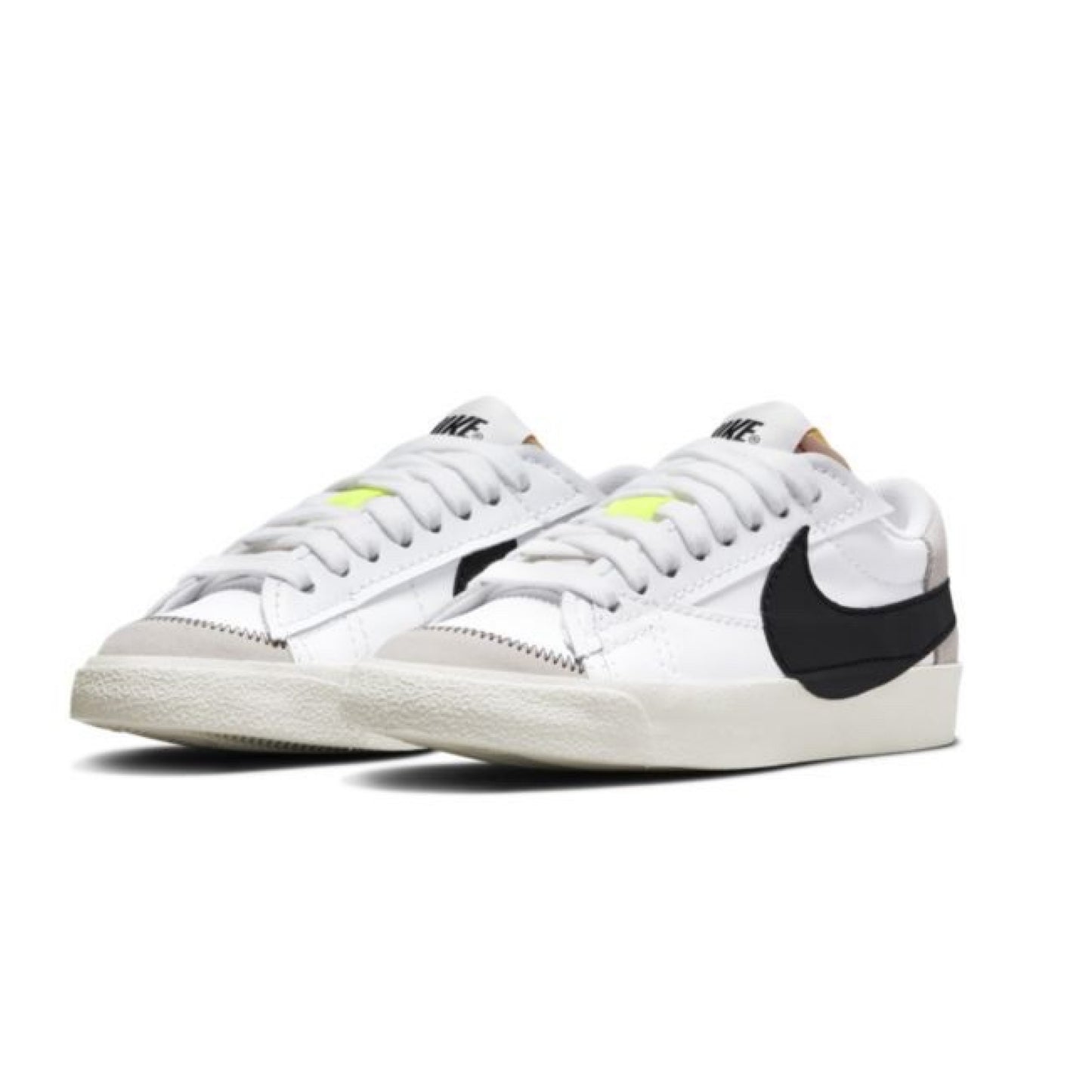 Nike Women’s Blazer Low '77 Jumbo - White/Black