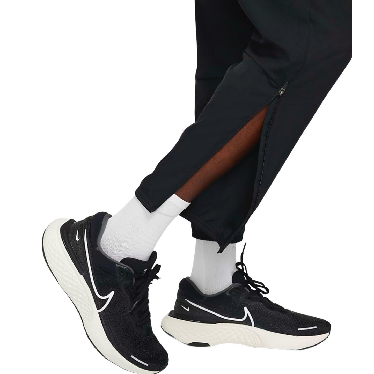 Nike DRI-FIT Challenger Pants - Black